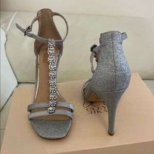 Badgley Mischka Silver Glitter Crystal T-Strap Heels